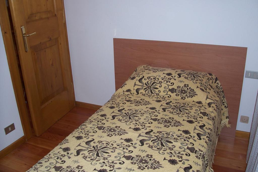 Fabbricato Indipendente Centro Apartment Lozzo Cadore Phòng bức ảnh