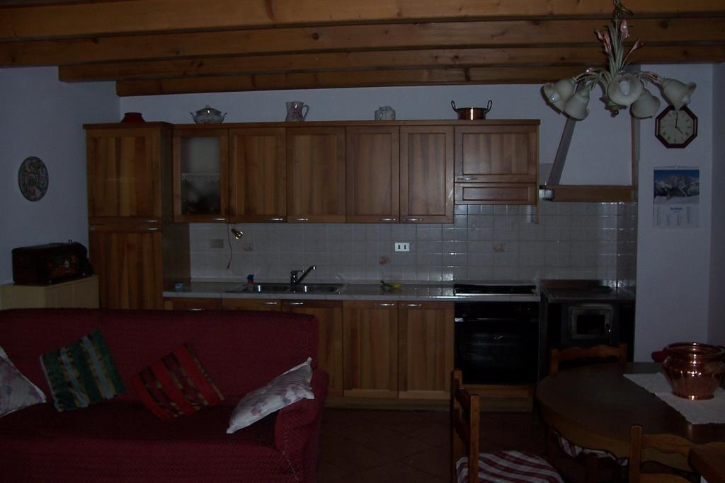Fabbricato Indipendente Centro Apartment Lozzo Cadore Phòng bức ảnh